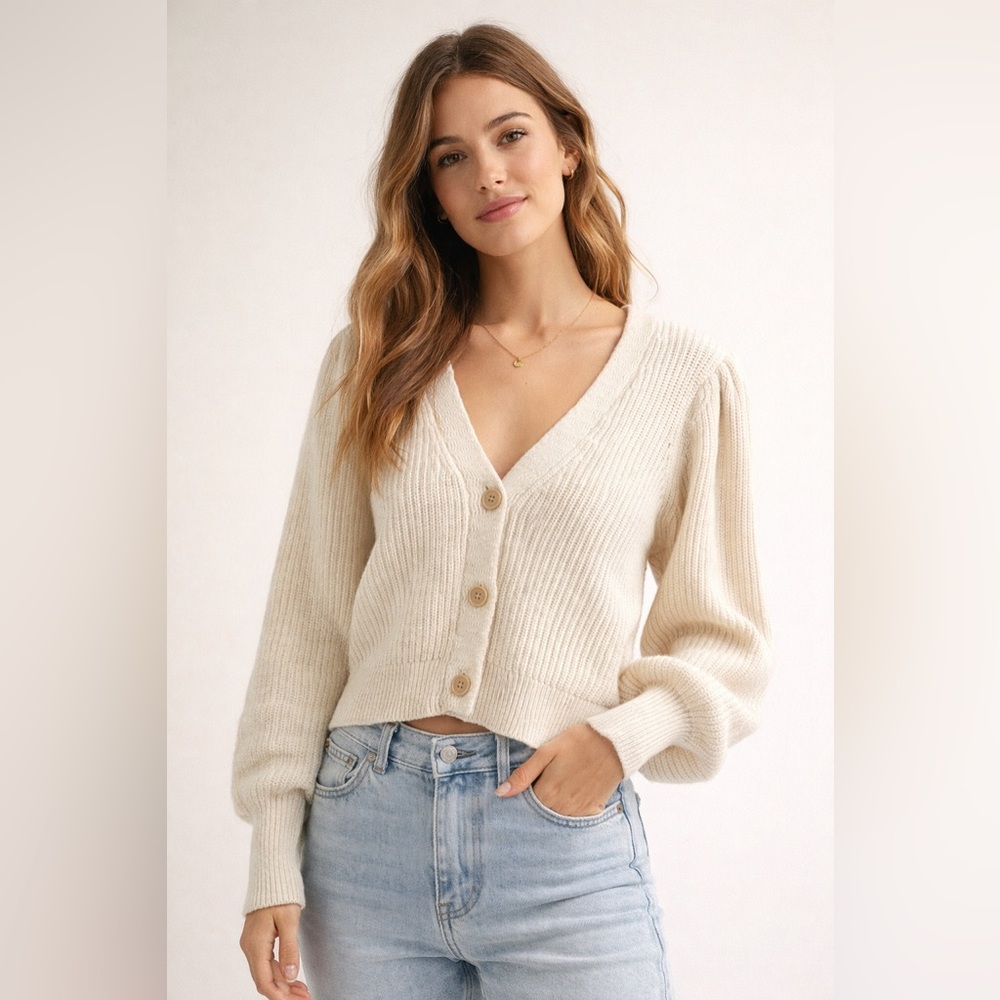 Aerie Cream Chunky Knit Cropped Cardigan NWT Puff Sleeve Size S